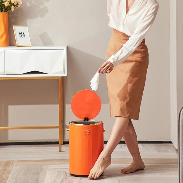 photo of a trash can